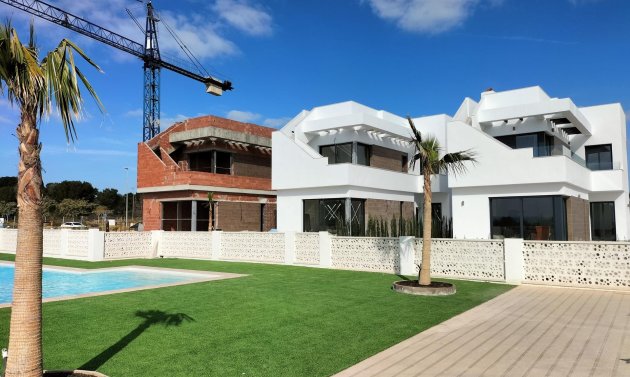 Villa - New Build - Pilar de la Horadada - Lo Romero Golf