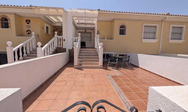 Villa - Resale - Algorfa -
                Lo Crispen