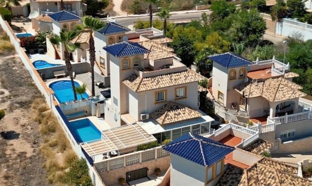 Villa - Resale - Playa Flamenca - Play Flamenca