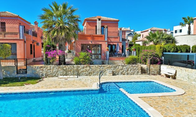 Villa - Resale - San Miguel de Salinas -
                San Miguel de Salinas