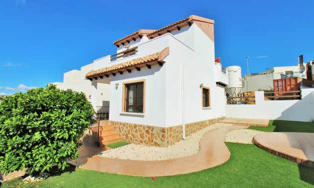 Villa - Resale - Villamartín - PAU 8