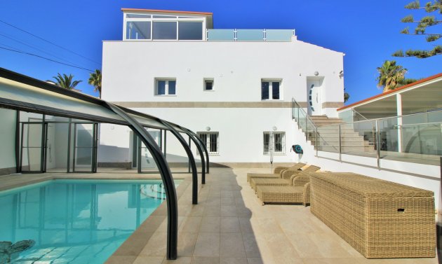 Villa - Resale - Villamartín - Villamartin