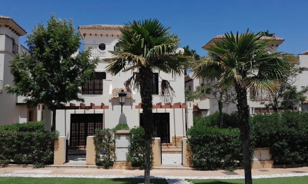 Villa - Reventa - Algorfa -
                La Finca Golf