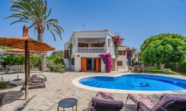 Villa - Reventa - Cabo Roig -
                Cabo Roig