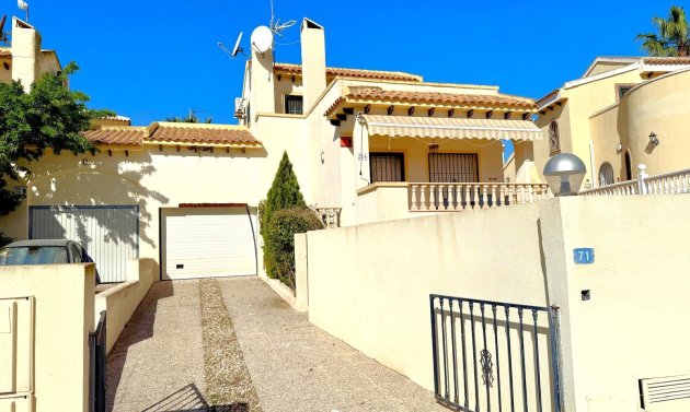Villa - Wiederverkauf - Orihuela Costa - Las Ramblas