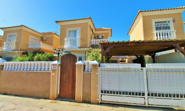 Villa - Wiederverkauf - Playa Flamenca -
                Playa Flamenca