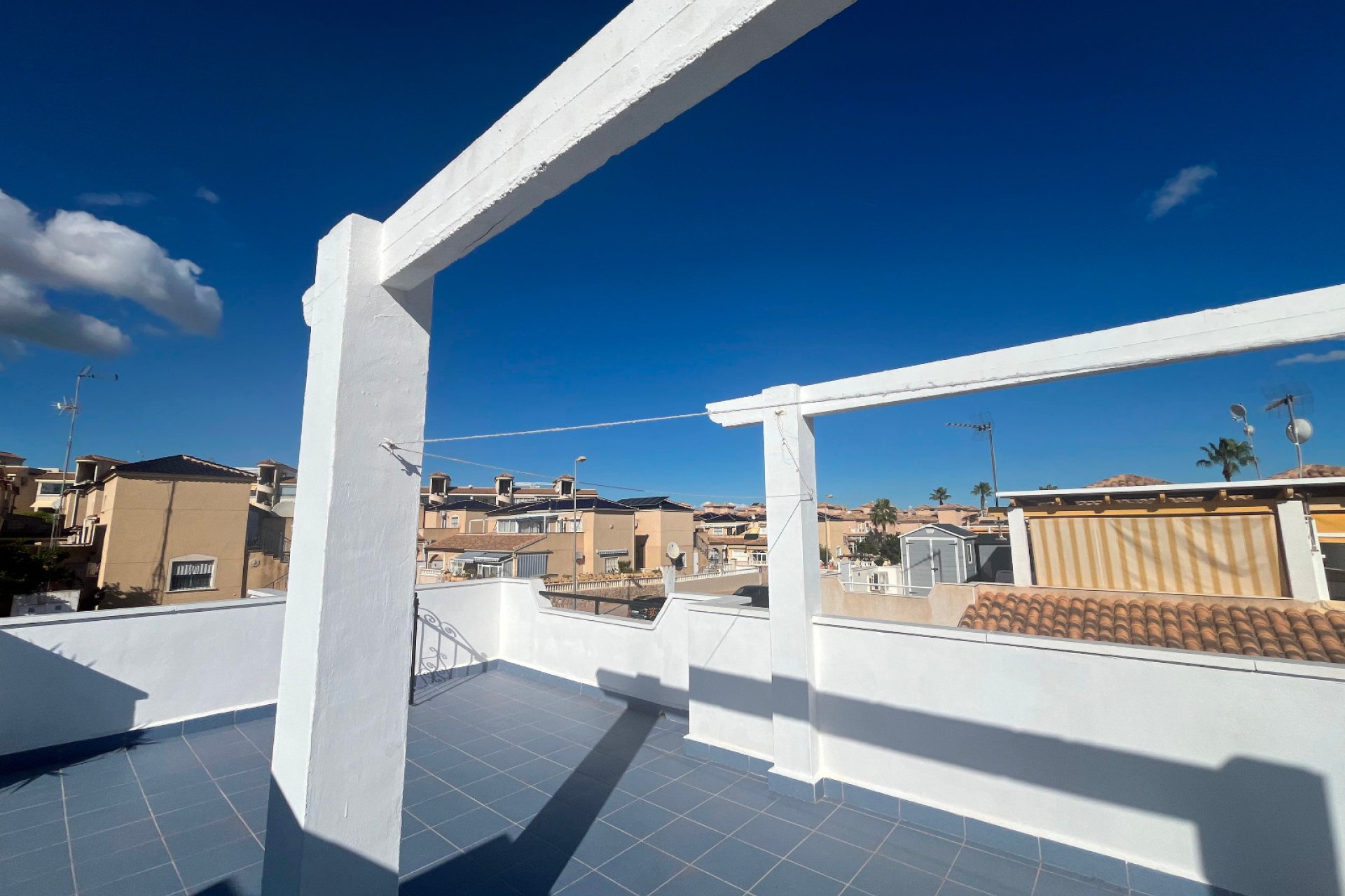 Wiederverkauf - Bungalow -
Punta Prima - Serena