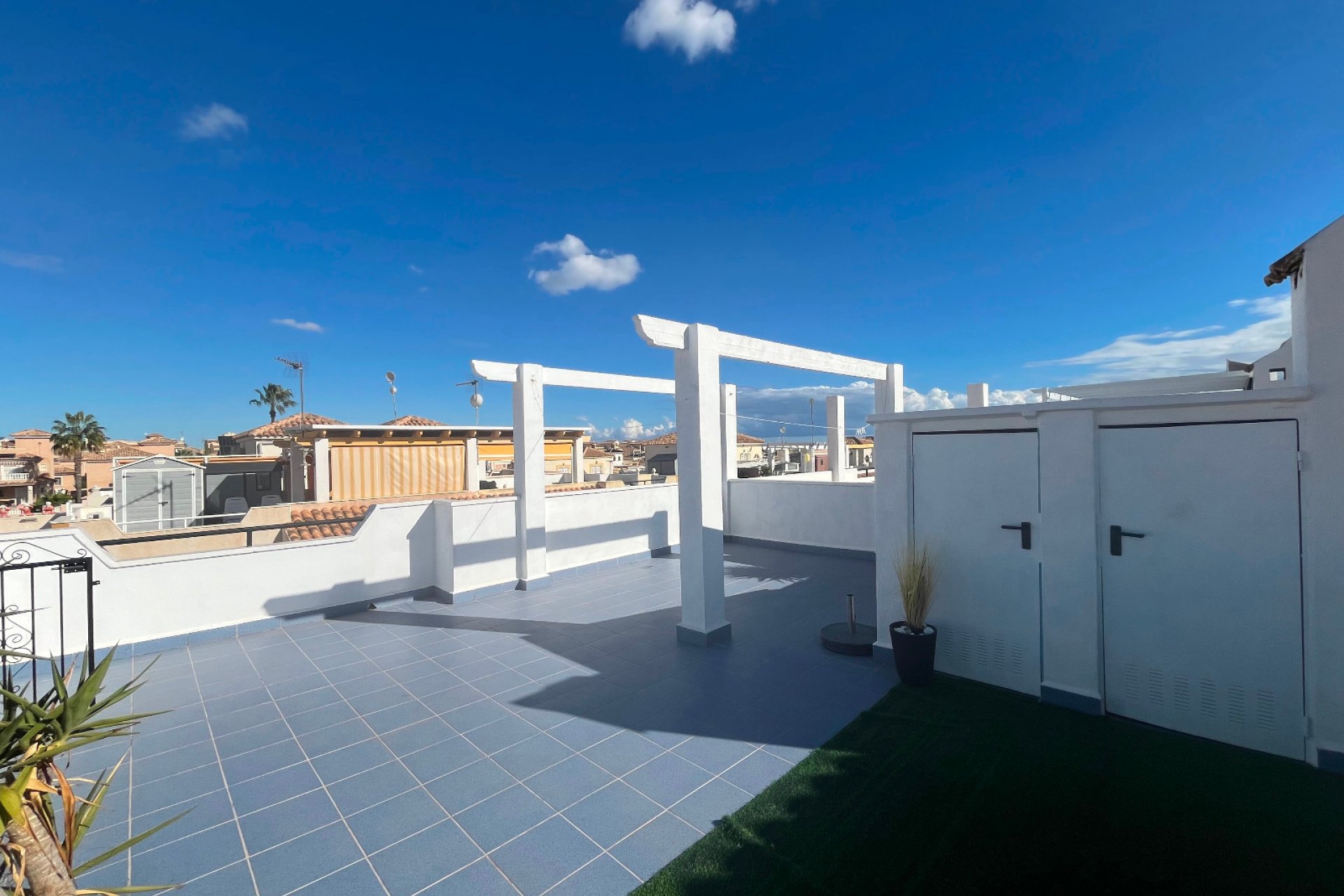 Wiederverkauf - Bungalow -
Punta Prima - Serena