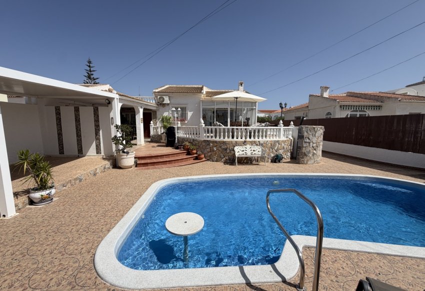 Wiederverkauf - Bungalow -
San Luis