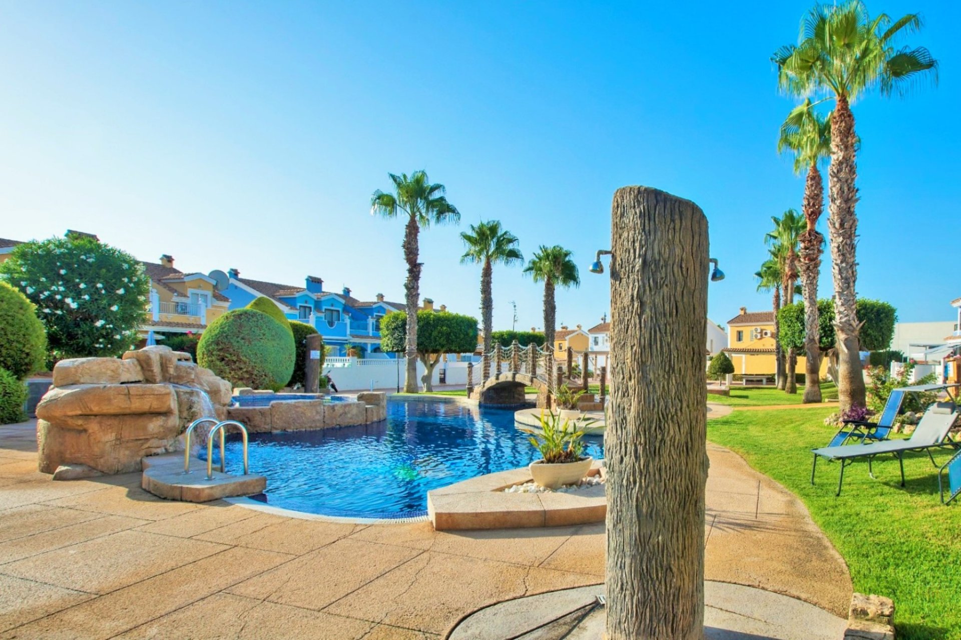 Wiederverkauf - Detached Villa -
Cabo Roig