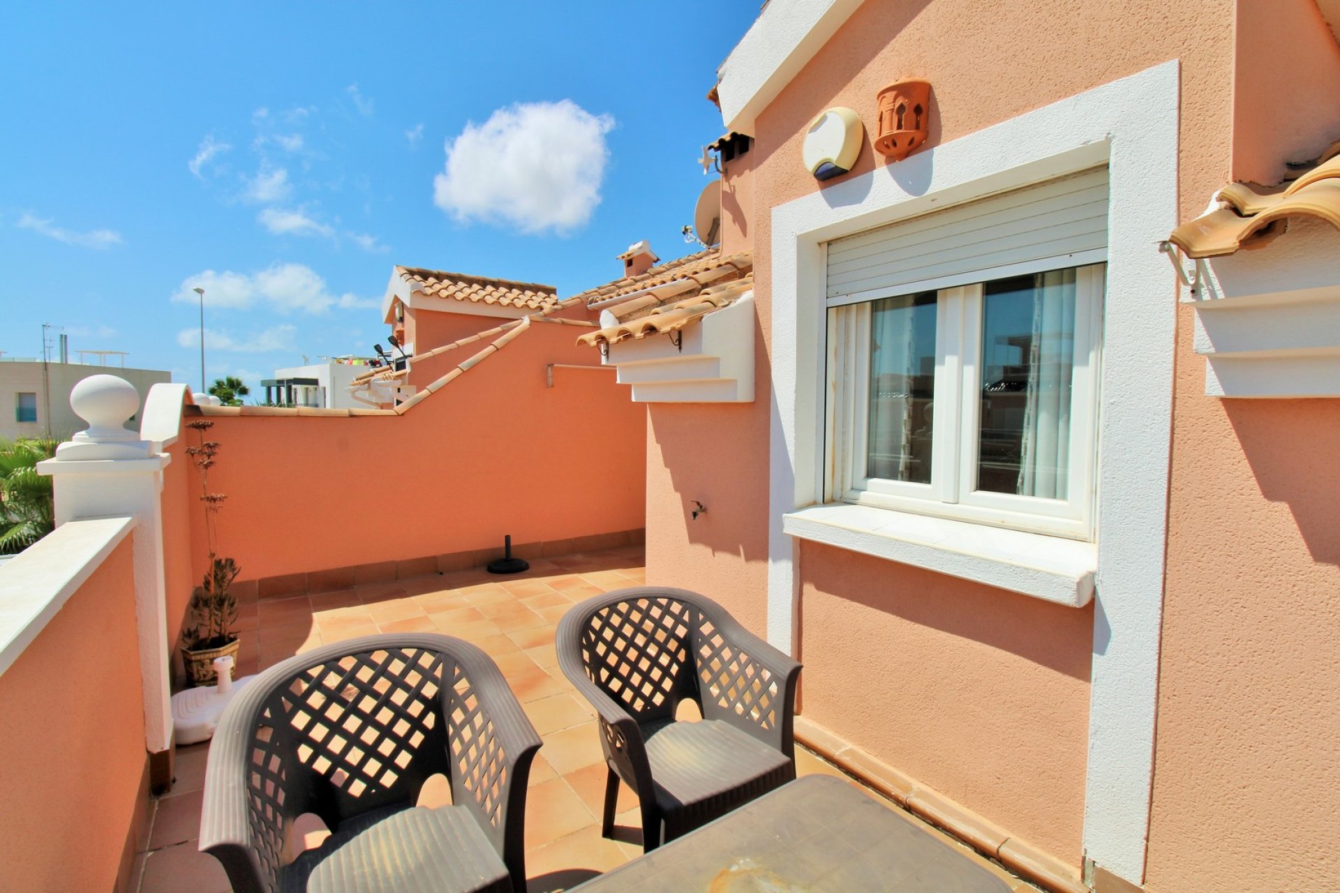Wiederverkauf - Detached Villa -
Cabo Roig