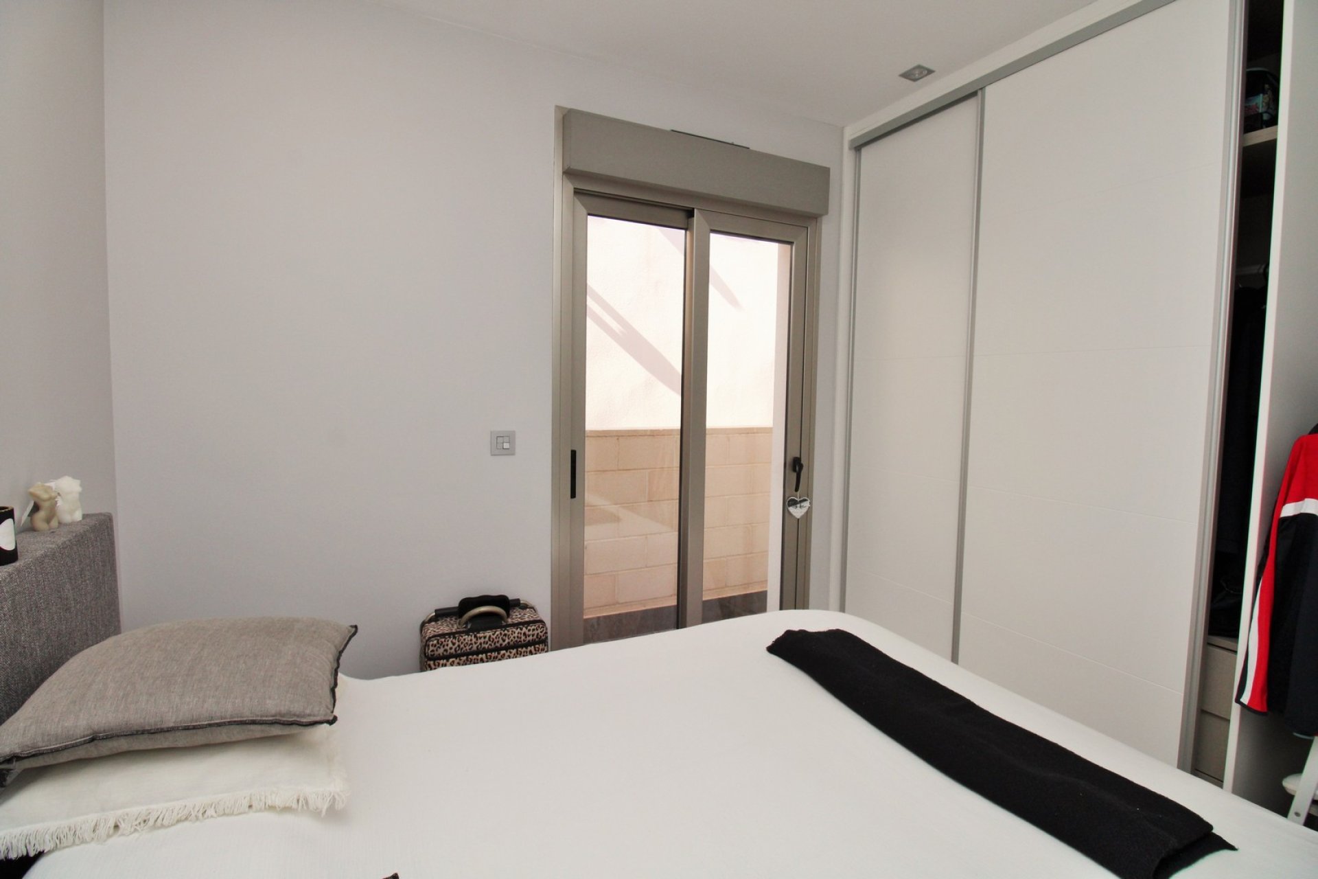 Wiederverkauf - Detached Villa -
Villamartín - Villamartin