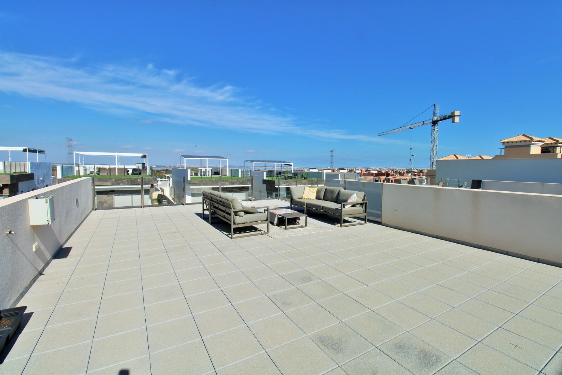 Wiederverkauf - Detached Villa -
Villamartín - Villamartin