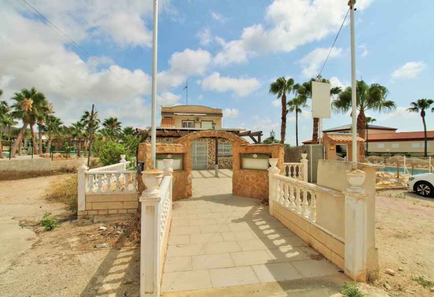 Wiederverkauf - Kommerziell -
Villamartín - Villamartin