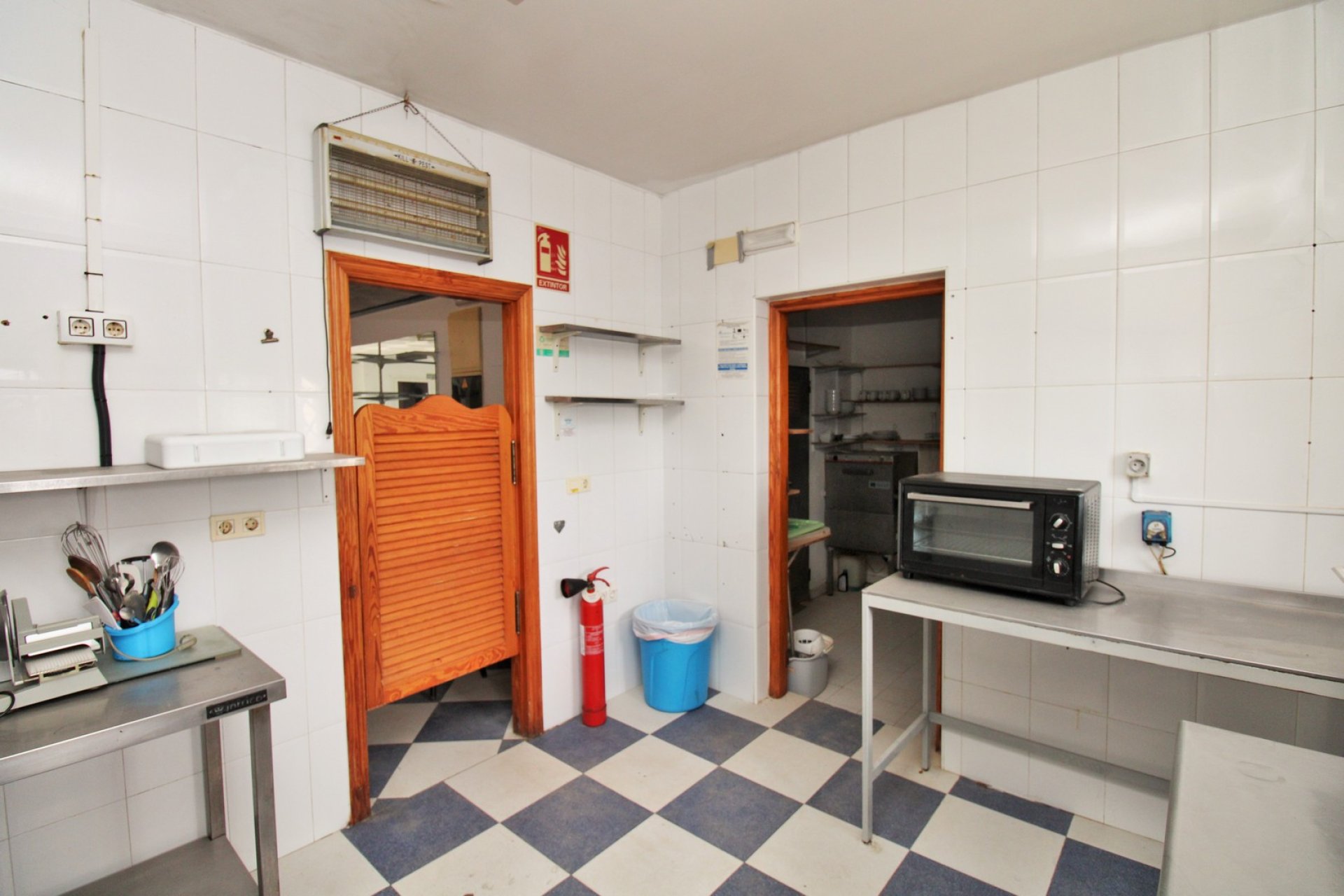 Wiederverkauf - Kommerziell -
Villamartín - Villamartin