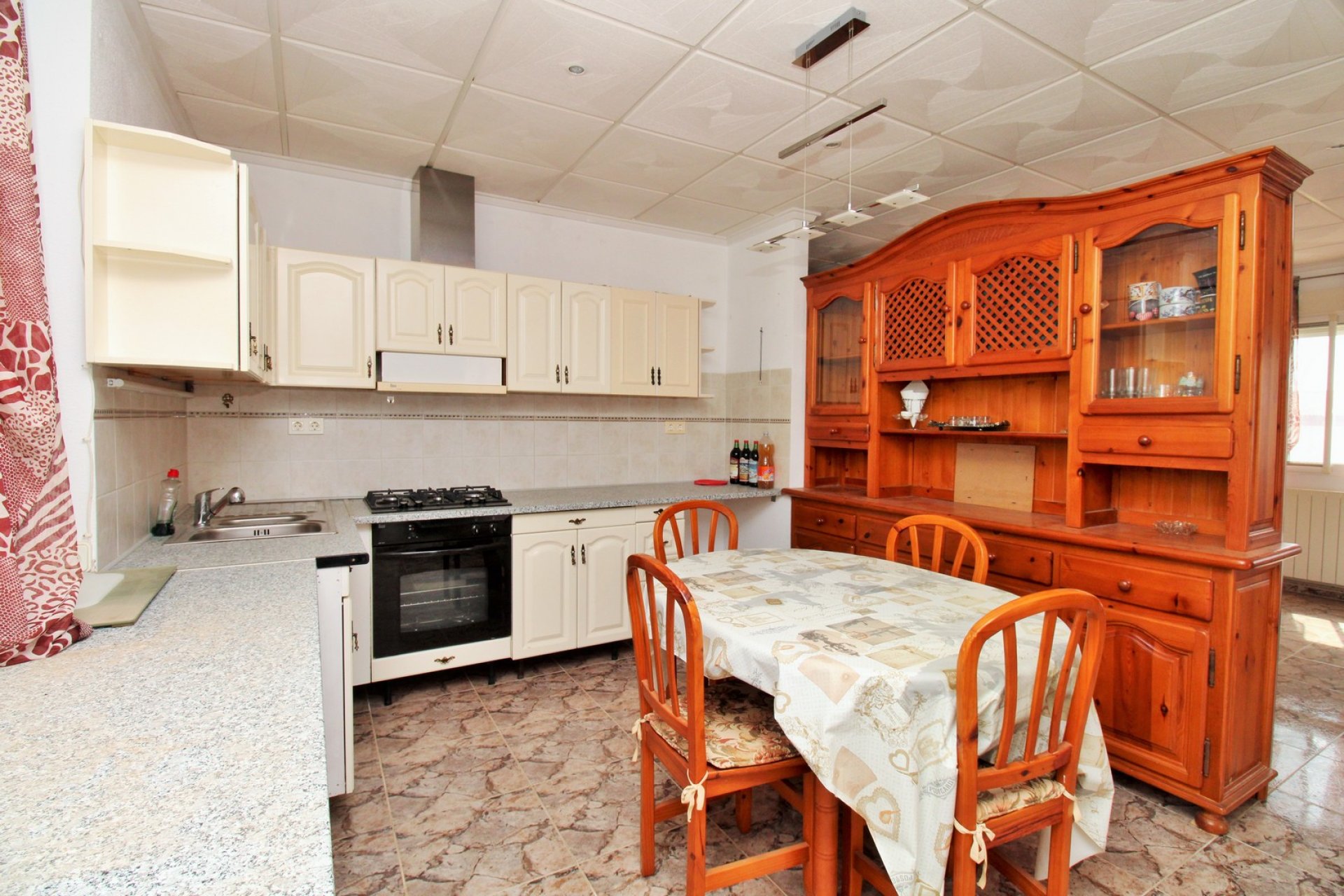 Wiederverkauf - Kommerziell -
Villamartín - Villamartin
