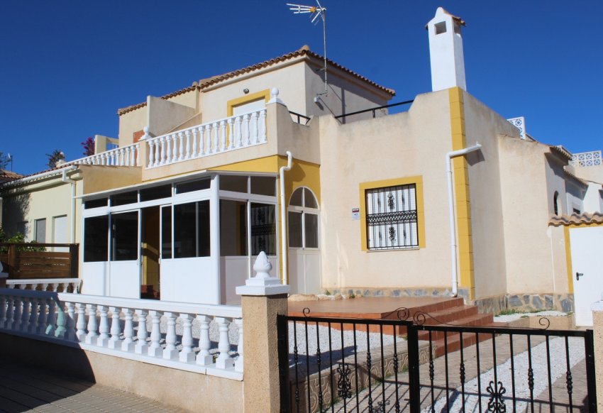 Wiederverkauf - Quad House -
Orihuela Costa - Los Altos