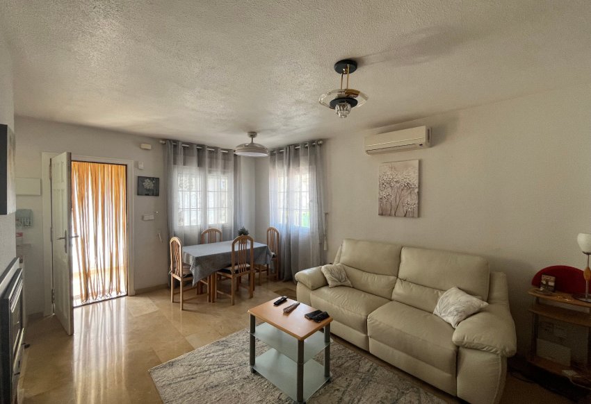 Wiederverkauf - Quad House -
Playa Flamenca - Jumilla