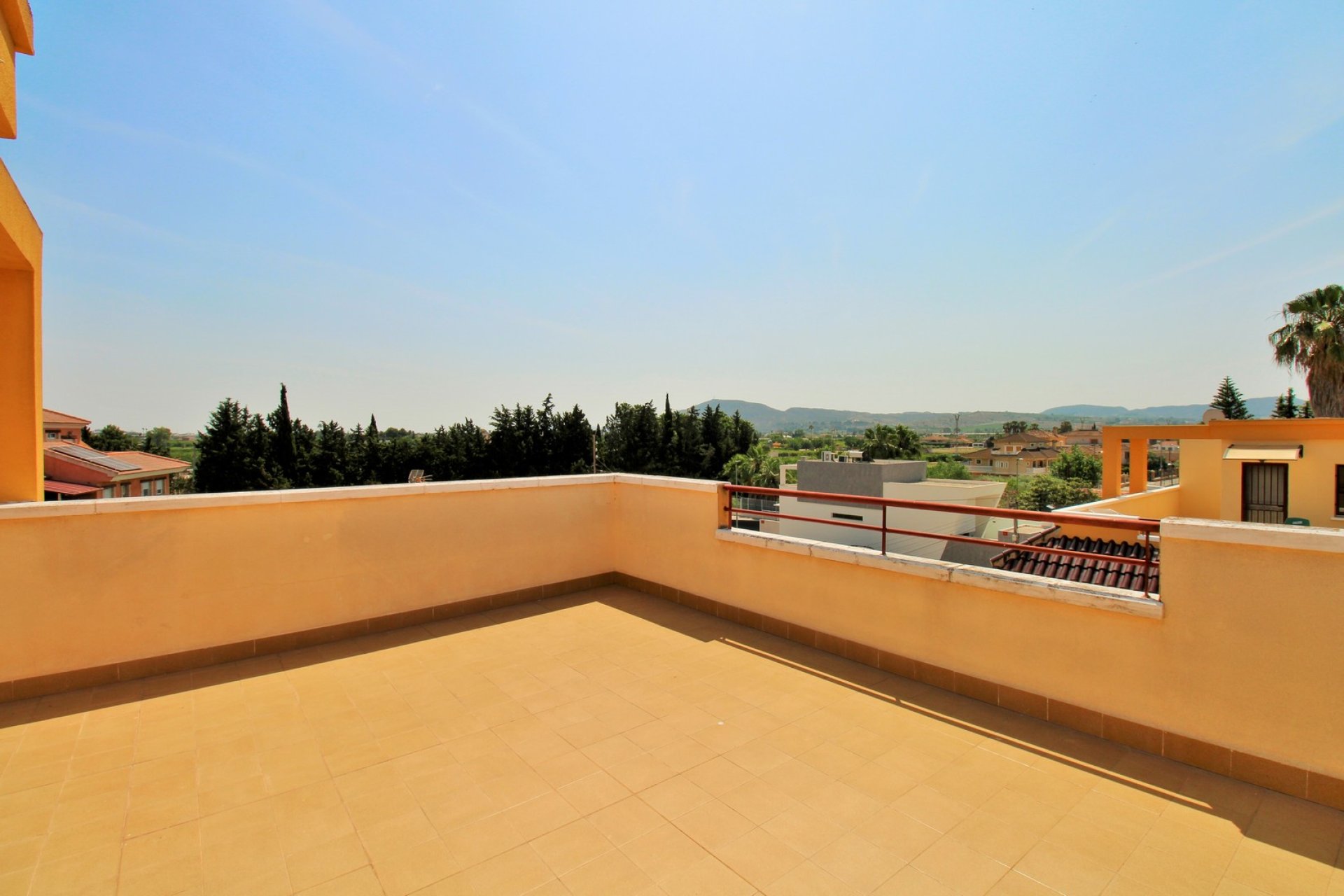 Wiederverkauf - Semi Detached Villa -
Orihuela - Los Desamparados