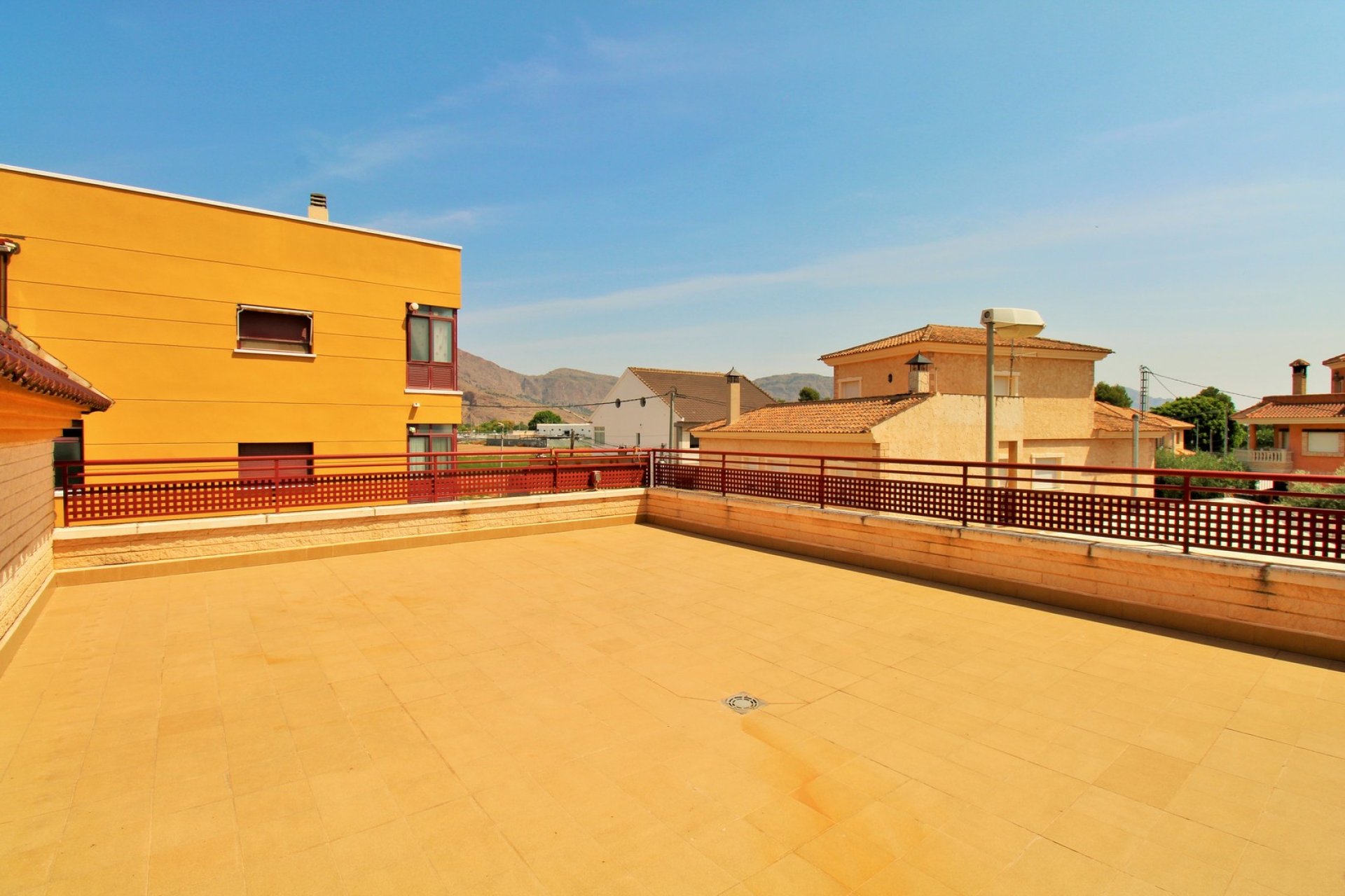 Wiederverkauf - Semi Detached Villa -
Orihuela - Los Desamparados