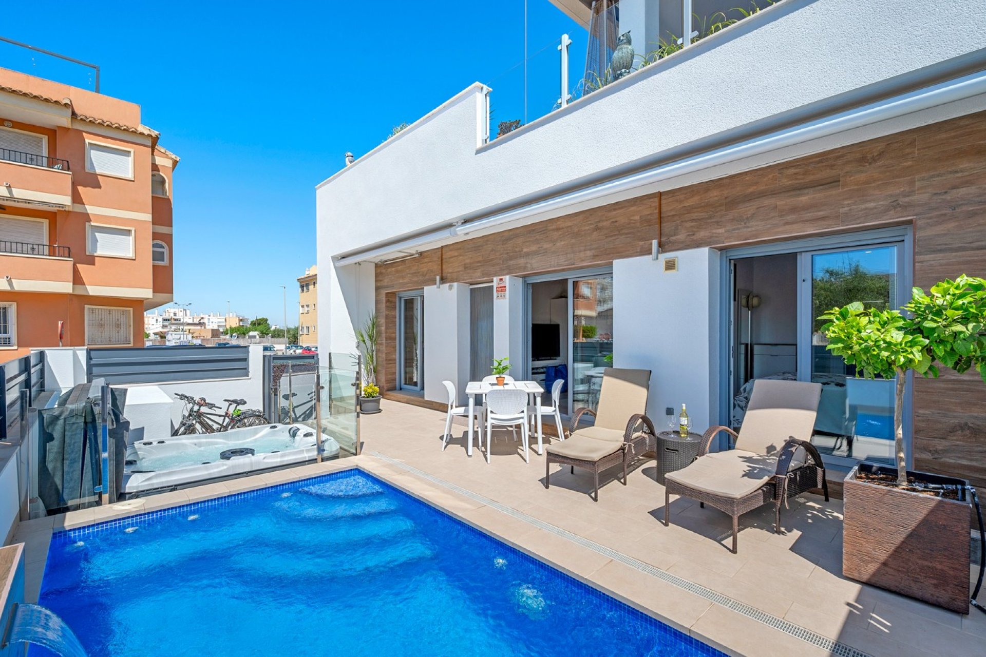 Wiederverkauf - Stadthaus -
Formentera del Segura