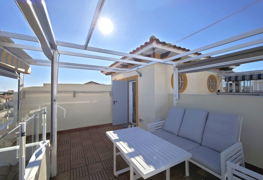 Wiederverkauf - Stadthaus -
Punta Prima - Rocio del Mar