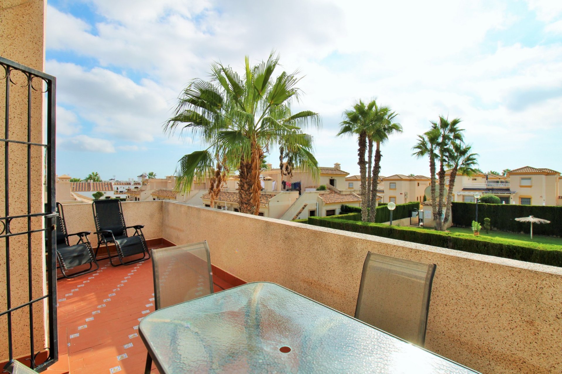 Wiederverkauf - Stadthaus -
Villamartín - PAU 8