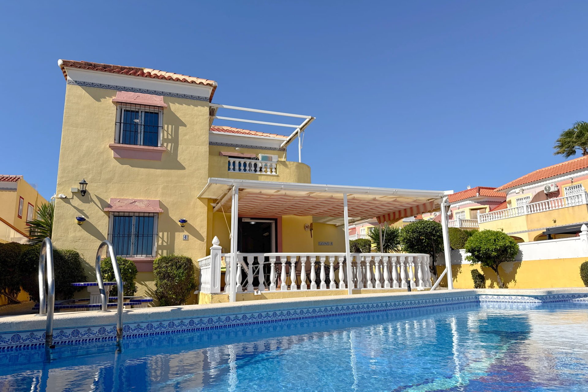 Wiederverkauf - Villa -
Cabo Roig - Cabo Roig>La Regia