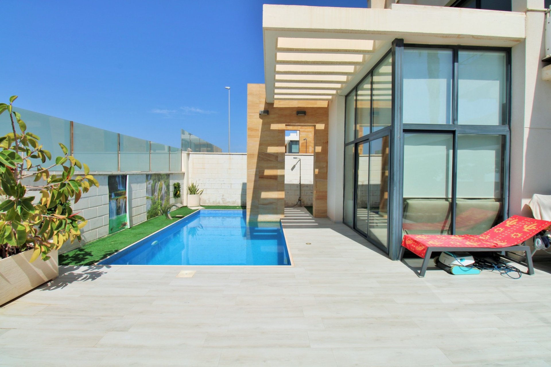 Wiederverkauf - Villa -
Cabo Roig