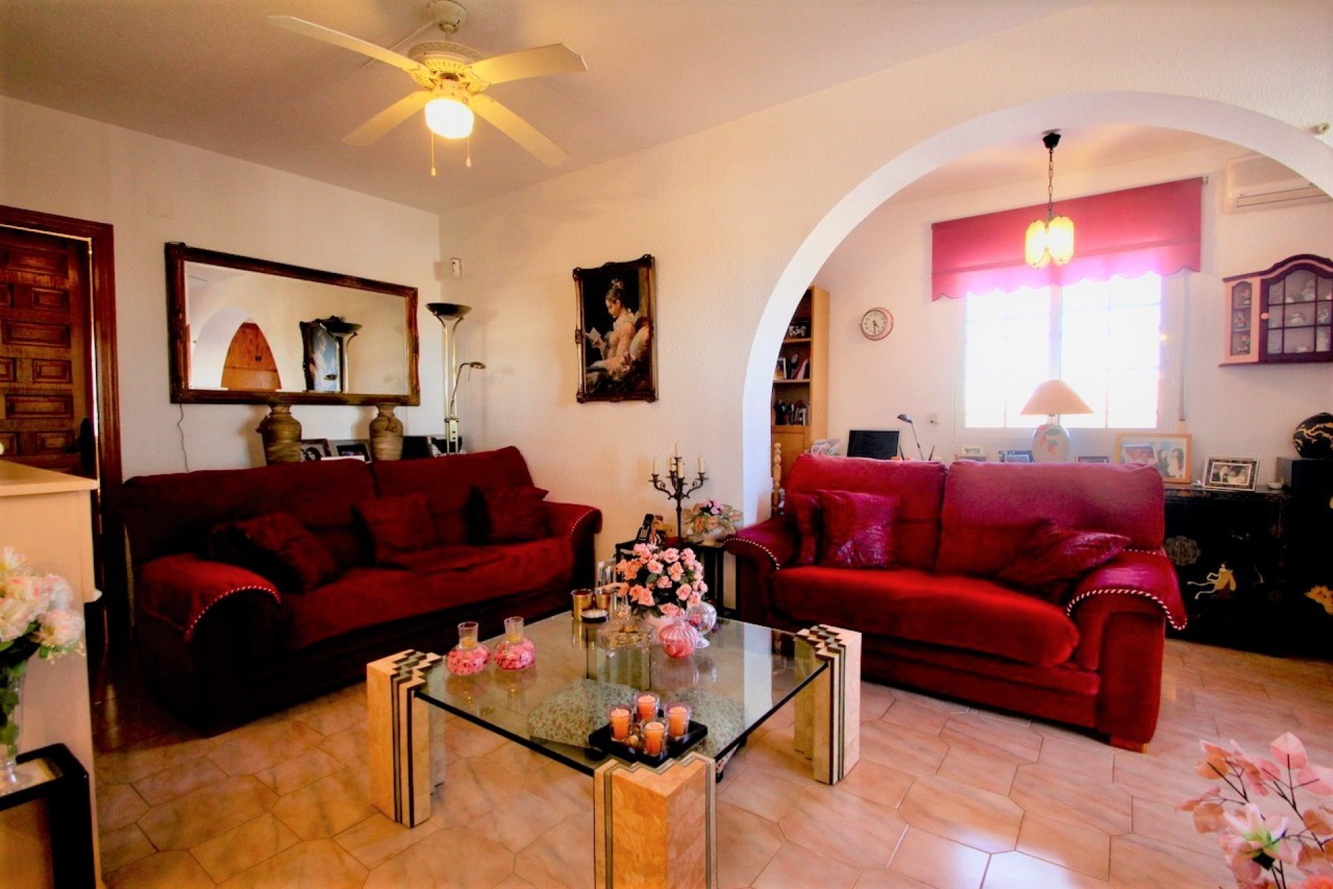 Wiederverkauf - Villa -
Orihuela Costa - Villamartín