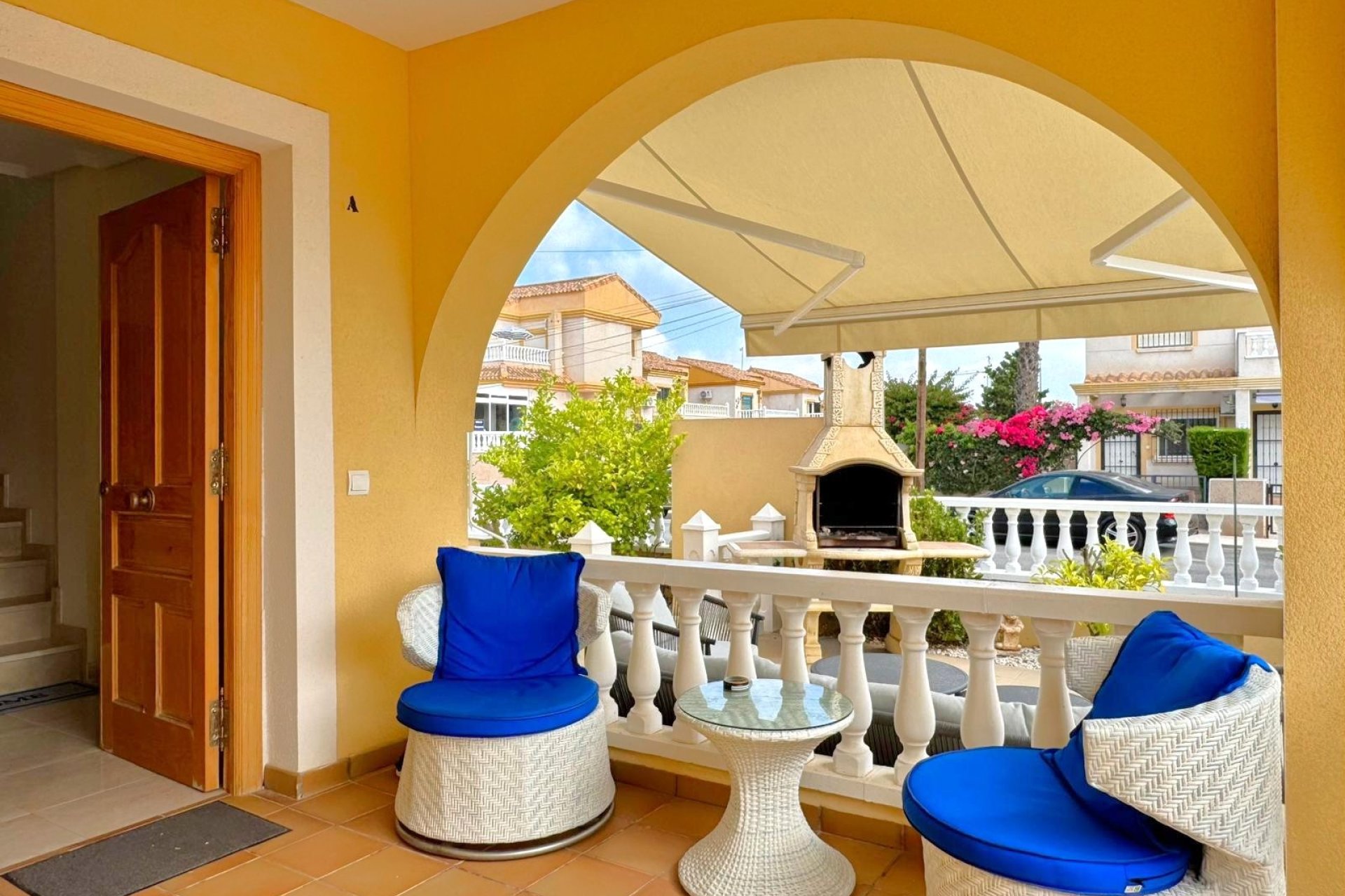 Wiederverkauf - Villa -
Orihuela Costa - Villamartín