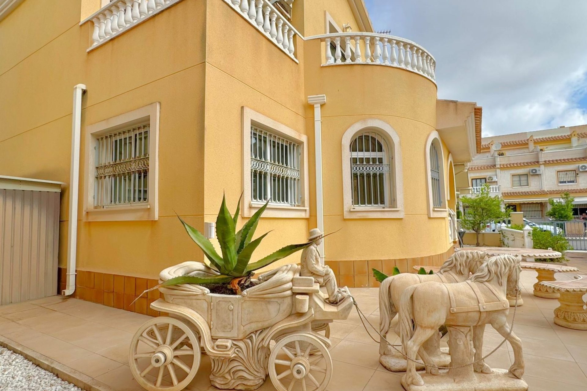Wiederverkauf - Villa -
Orihuela Costa - Villamartín