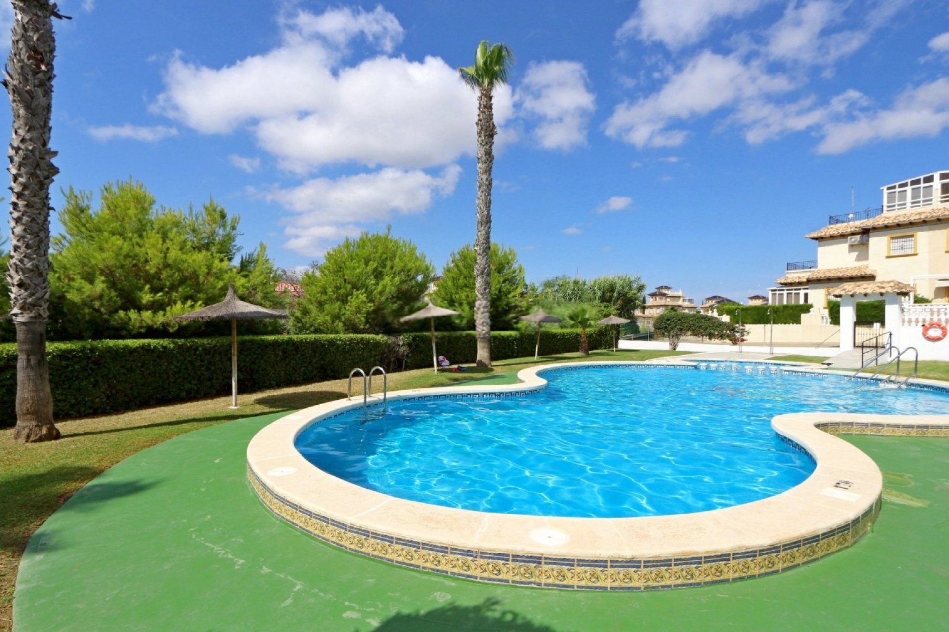 Wiederverkauf - Villa -
Playa Flamenca