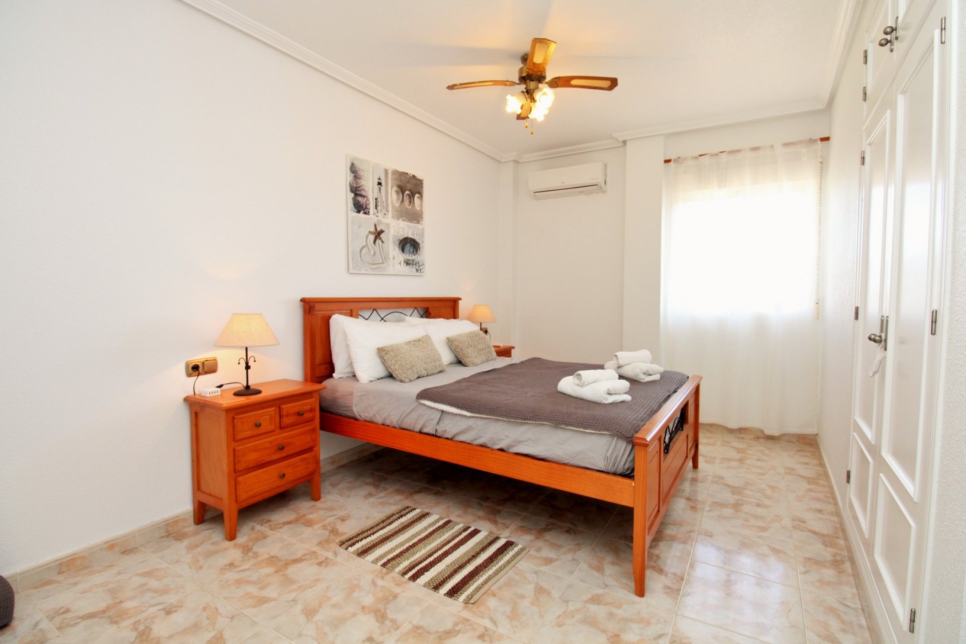 Wiederverkauf - Villa -
Playa Flamenca