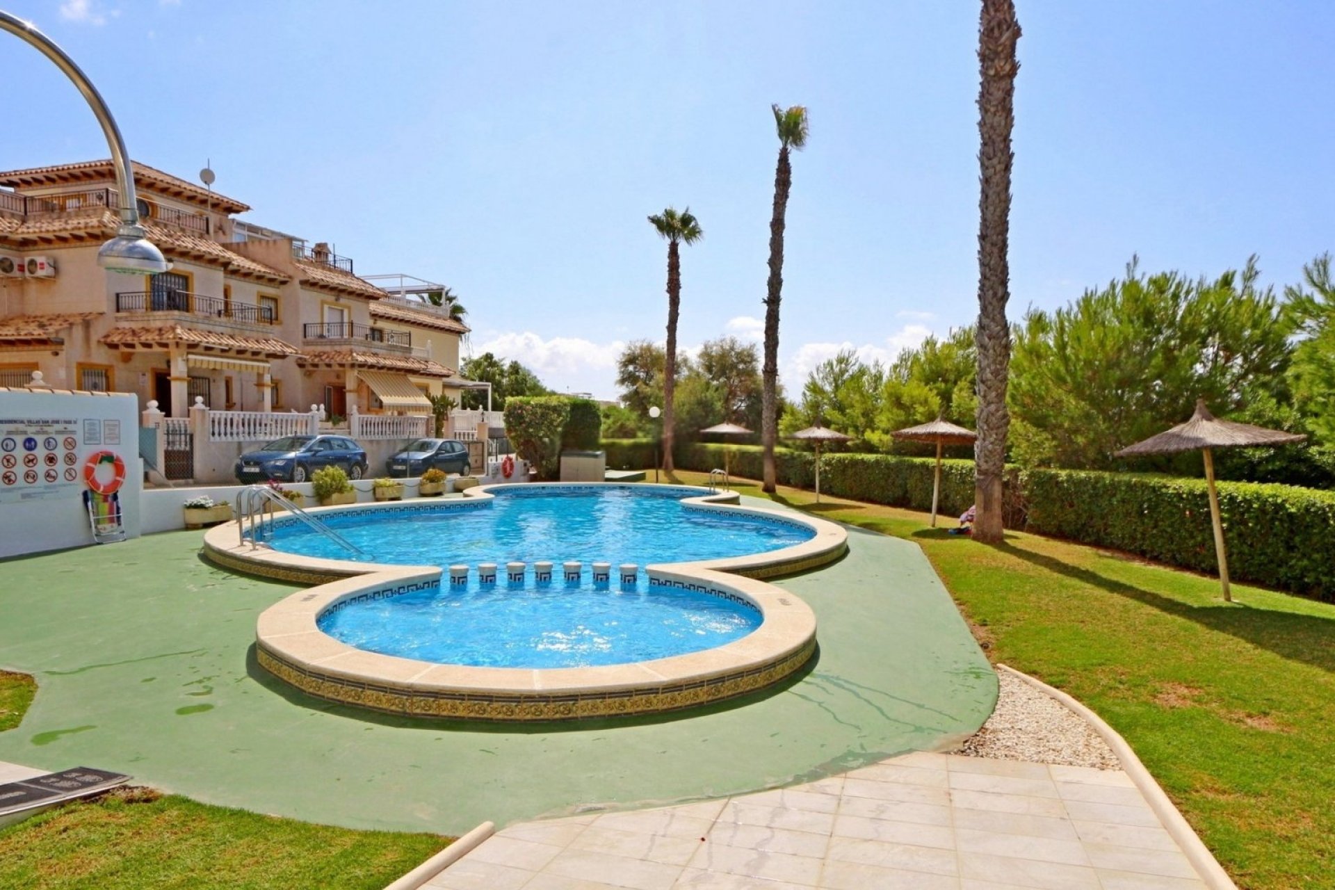 Wiederverkauf - Villa -
Playa Flamenca