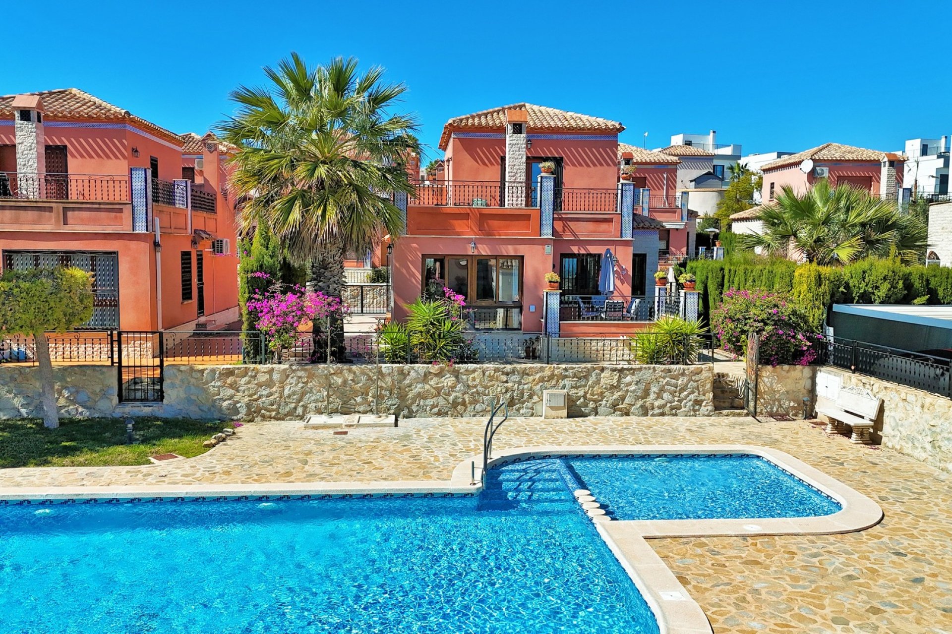 Wiederverkauf - Villa -
San Miguel de Salinas