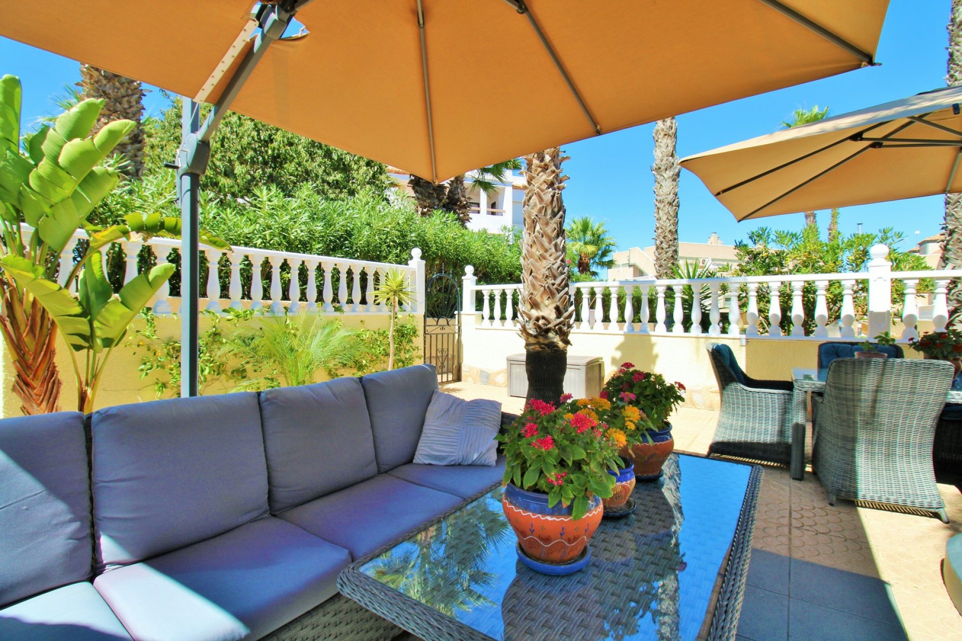 Wiederverkauf - Villa -
Villamartín - Las Violetas