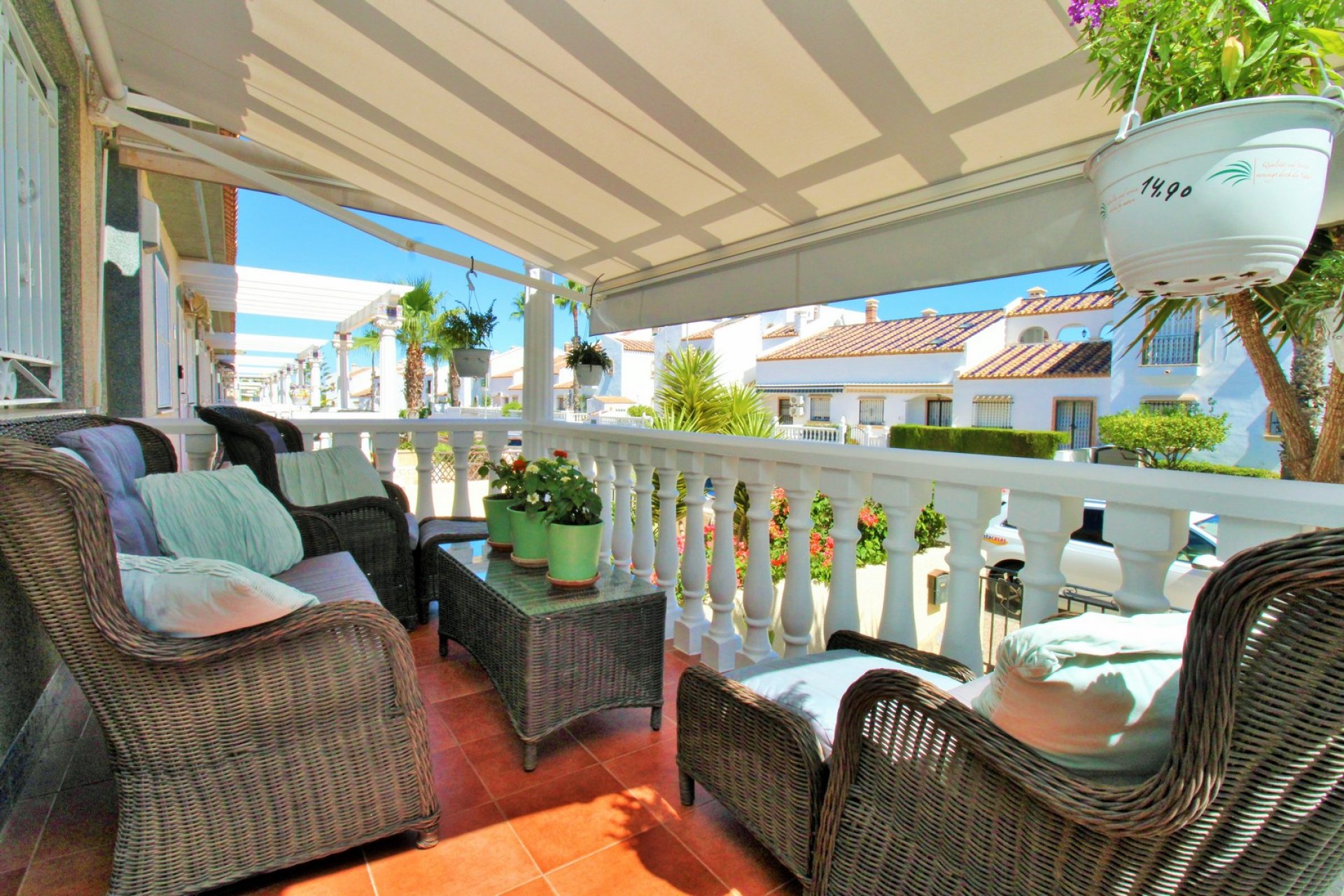 Wiederverkauf - Villa -
Villamartín - Las Violetas
