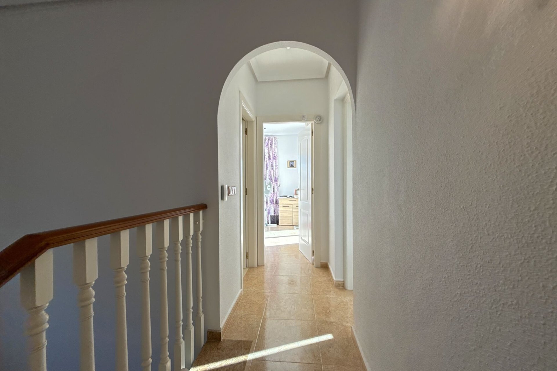 Wiederverkauf - Villa -
Villamartín - Villamartin