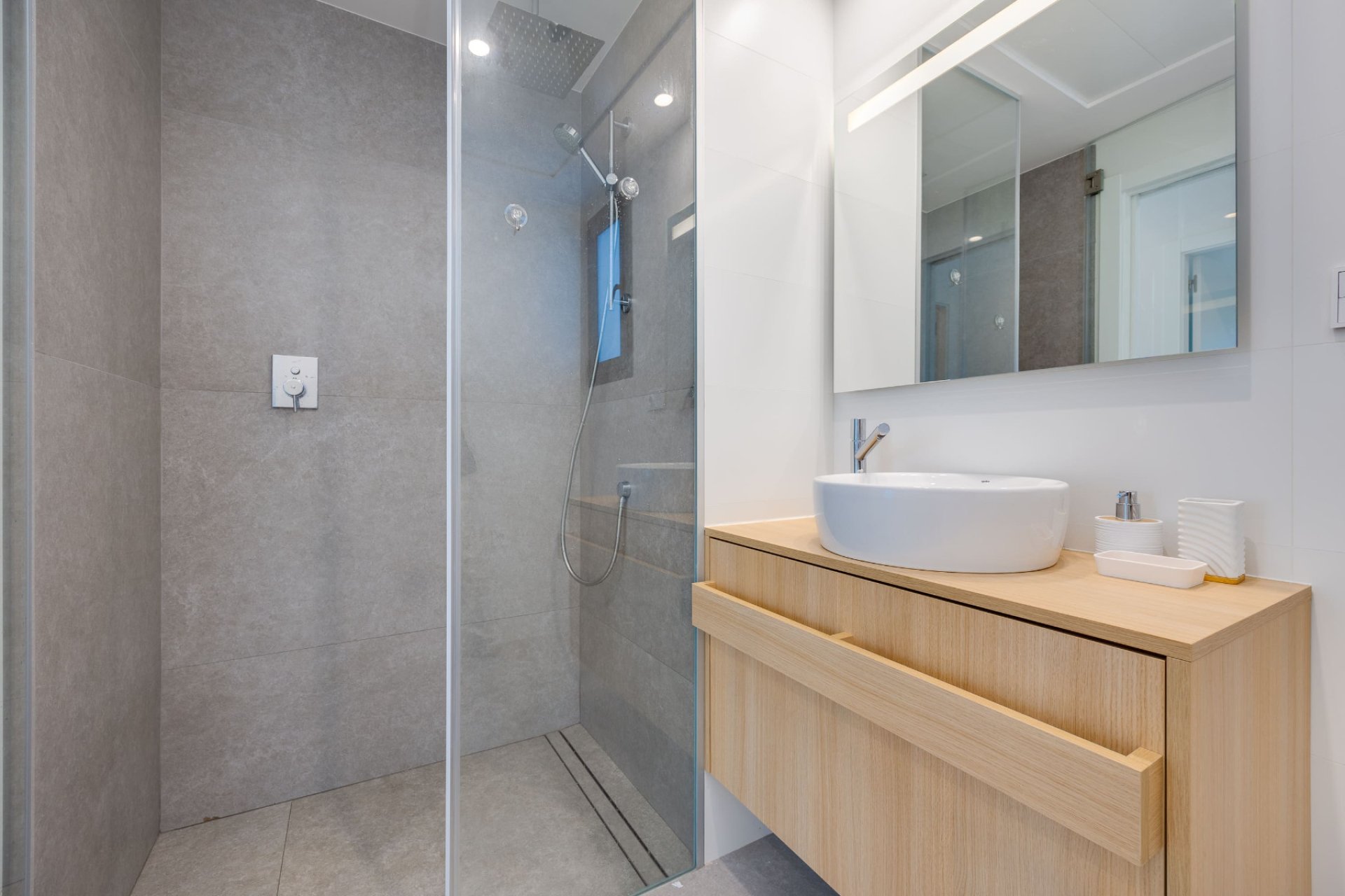 Wiederverkauf - Wohnung -
Campoamor - Las Colinas Golf and Country Club