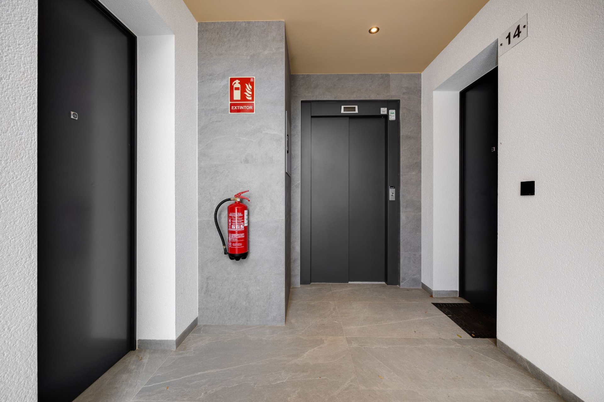 Wiederverkauf - Wohnung -
Campoamor - Las Colinas Golf and Country Club