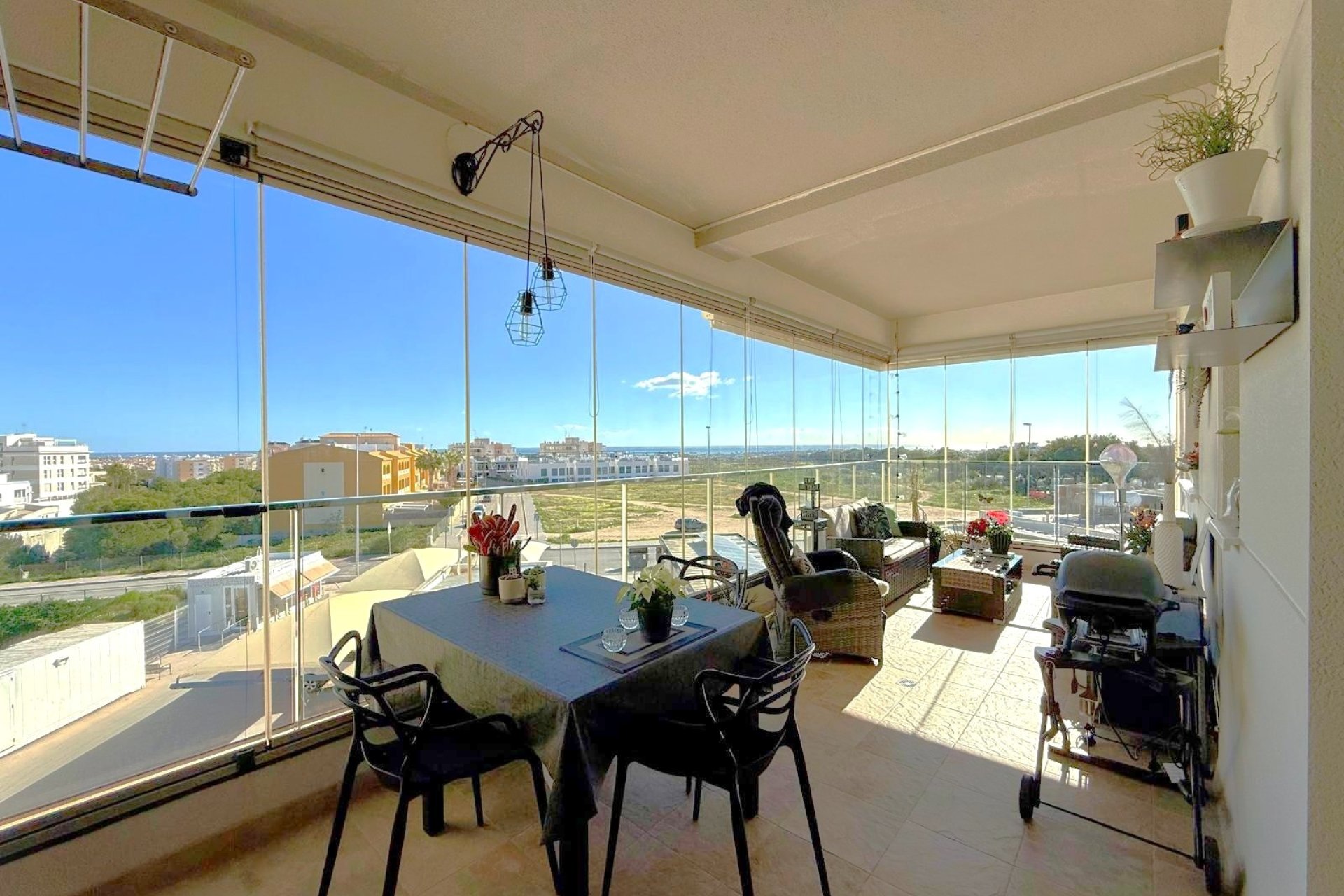 Wiederverkauf - Wohnung -
Orihuela Costa - Los Dolses