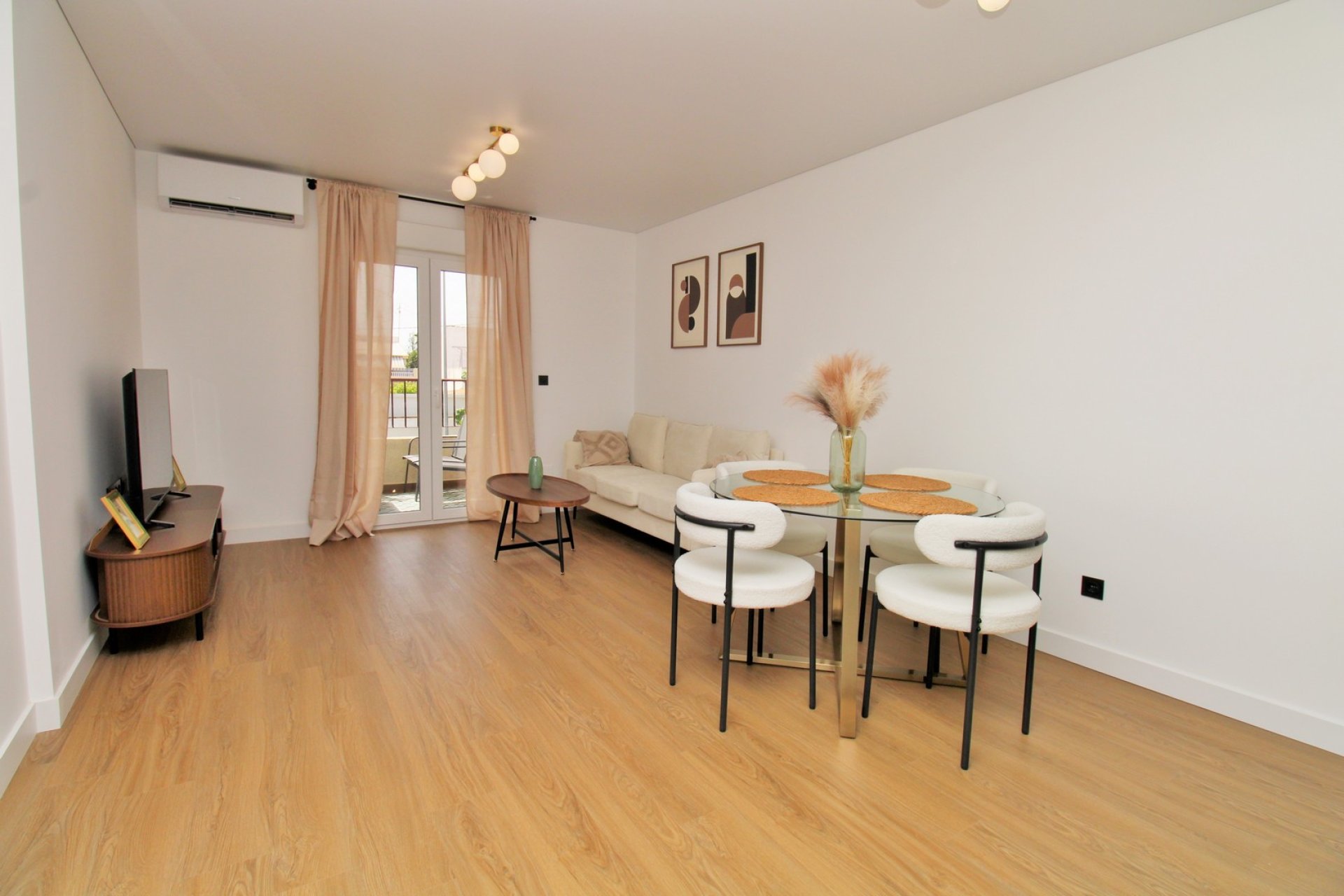 Wiederverkauf - Wohnung -
Pilar de la Horadada - Torre De La Horadada