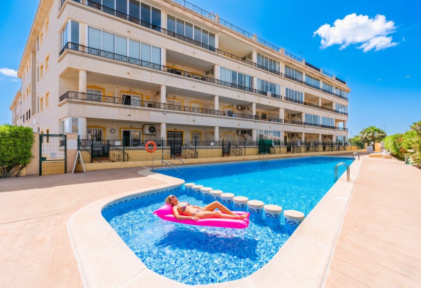 Wiederverkauf - Wohnung -
Playa Flamenca - Playa Flamenca Alicante