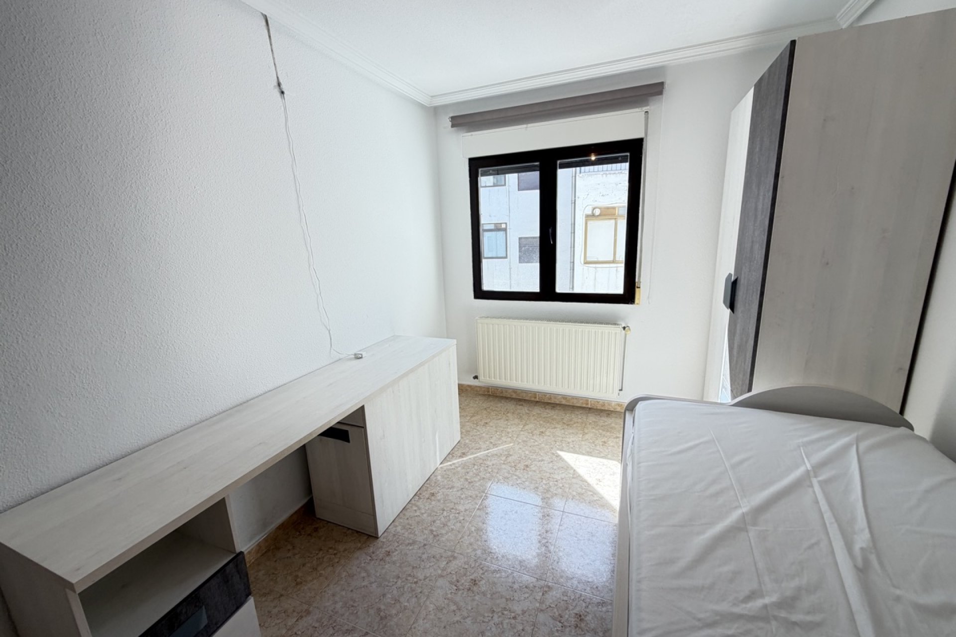 Wiederverkauf - Wohnung -
San Miguel de Salinas