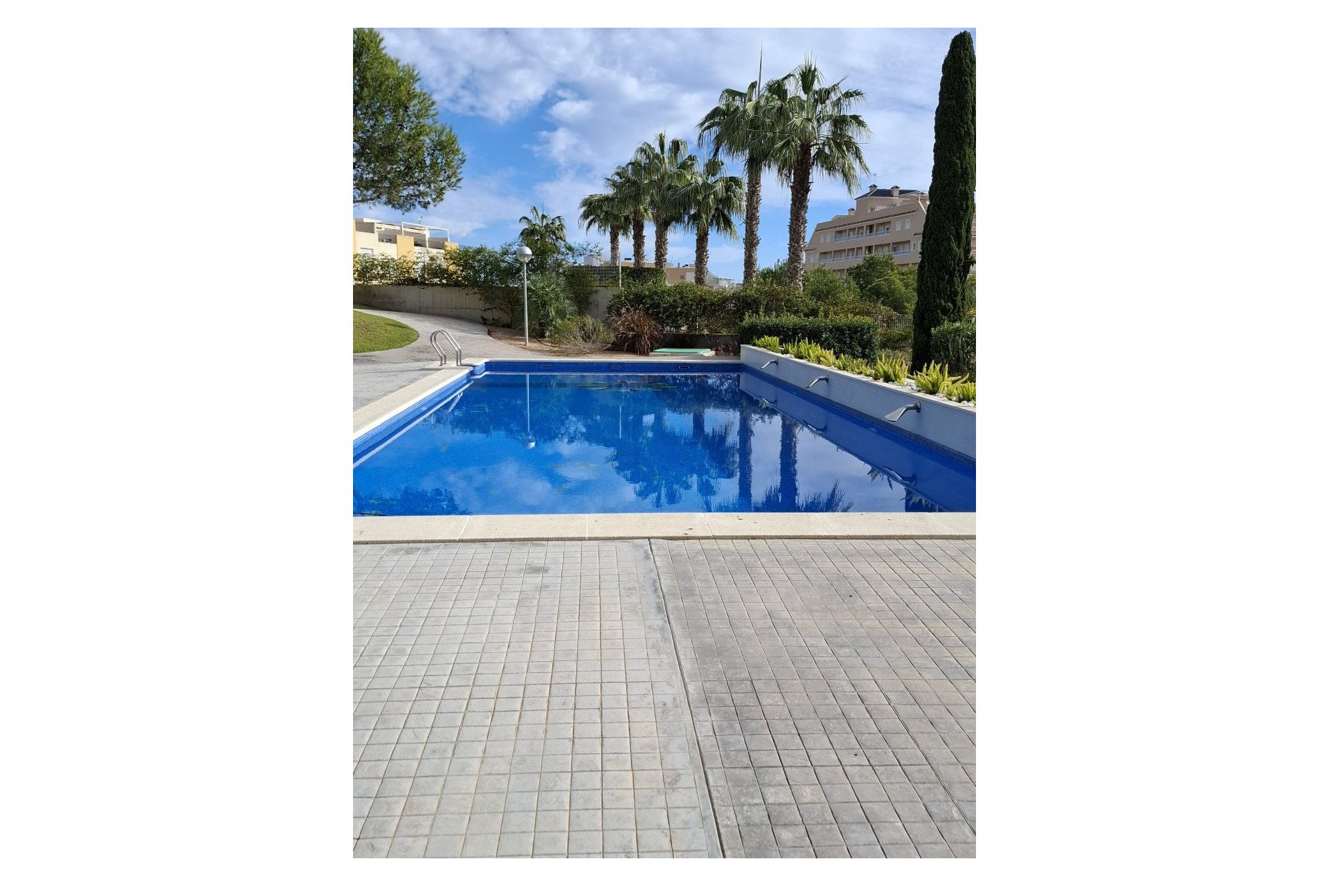 Wiederverkauf - Wohnung -
Villamartín - Los Dolses