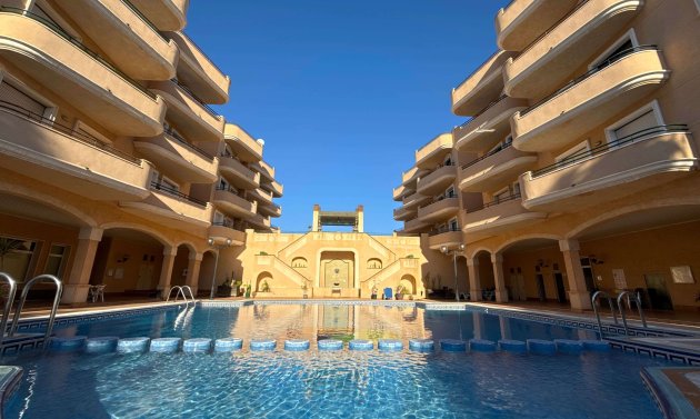 Wohnung - Wiederverkauf - Cabo Roig -
                Cabo Roig