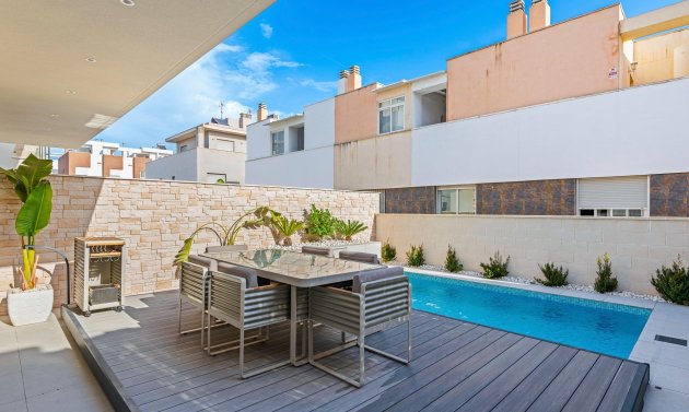 New Build - Townhouse -
Guardamar del Segura - Els Secans