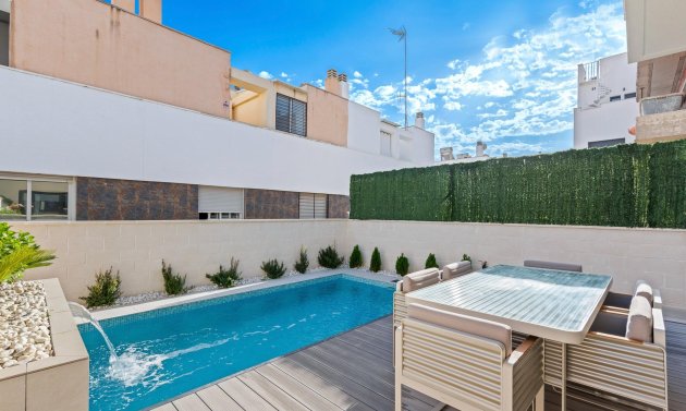 New Build - Townhouse -
Guardamar del Segura - Els Secans