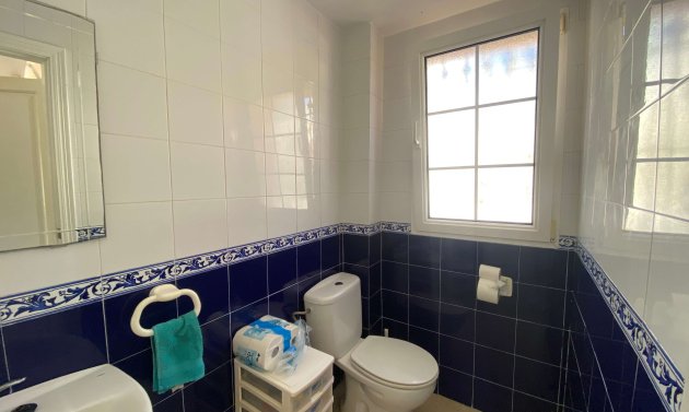 Reventa - Adosado -
Villamartín - Villamartin